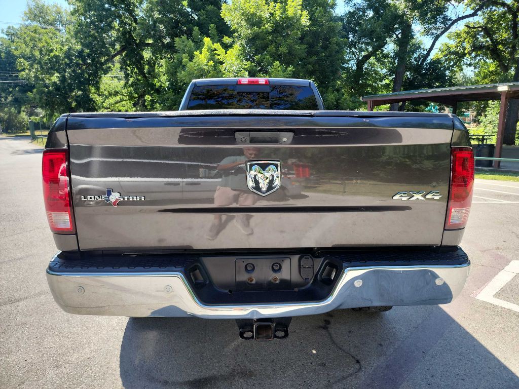 2017 RAM 3500 Image 7