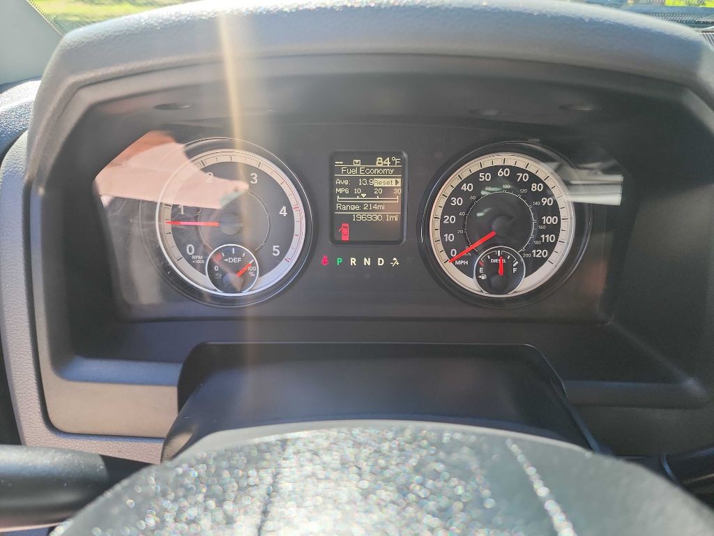 2017 RAM 3500 Image 21