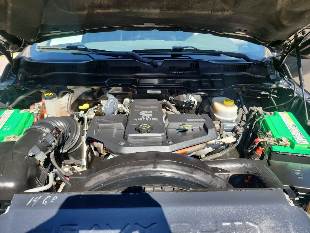 2017 RAM 3500 Image 43