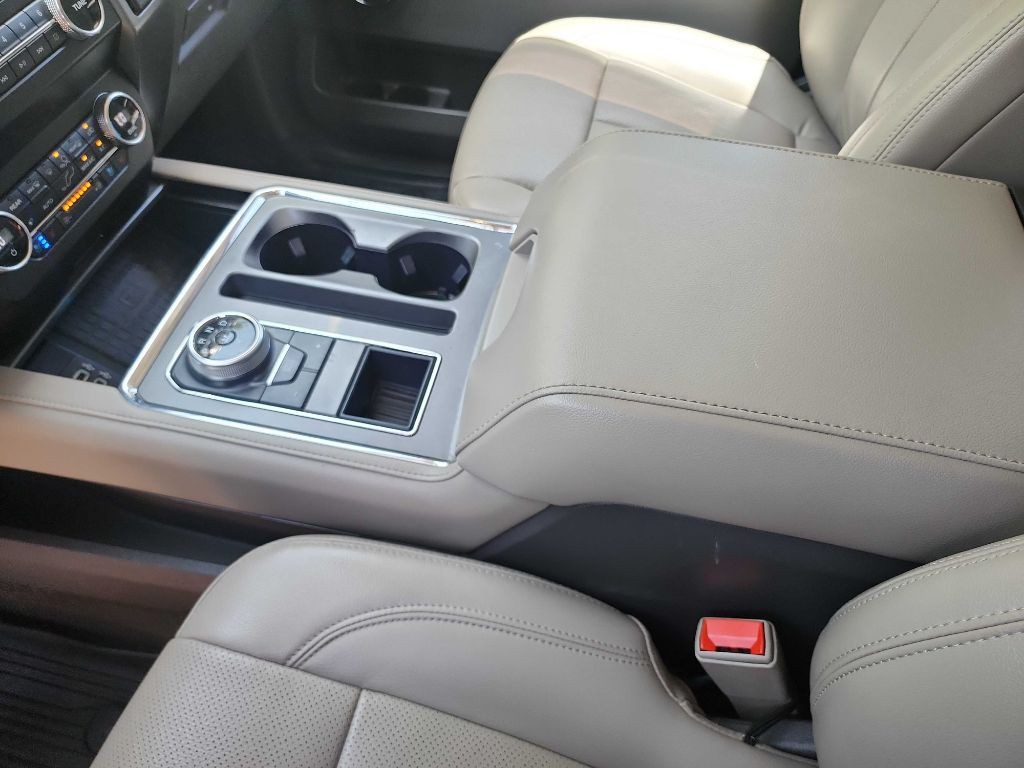 2019 Ford Expedition Image 32