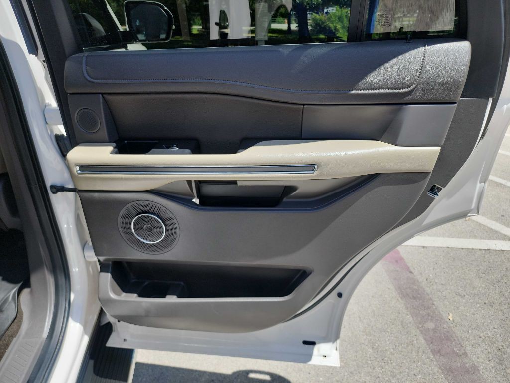 2019 Ford Expedition Image 40