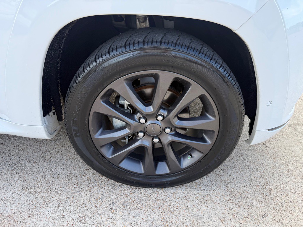 2019 Jeep Grand Cherokee Image 12