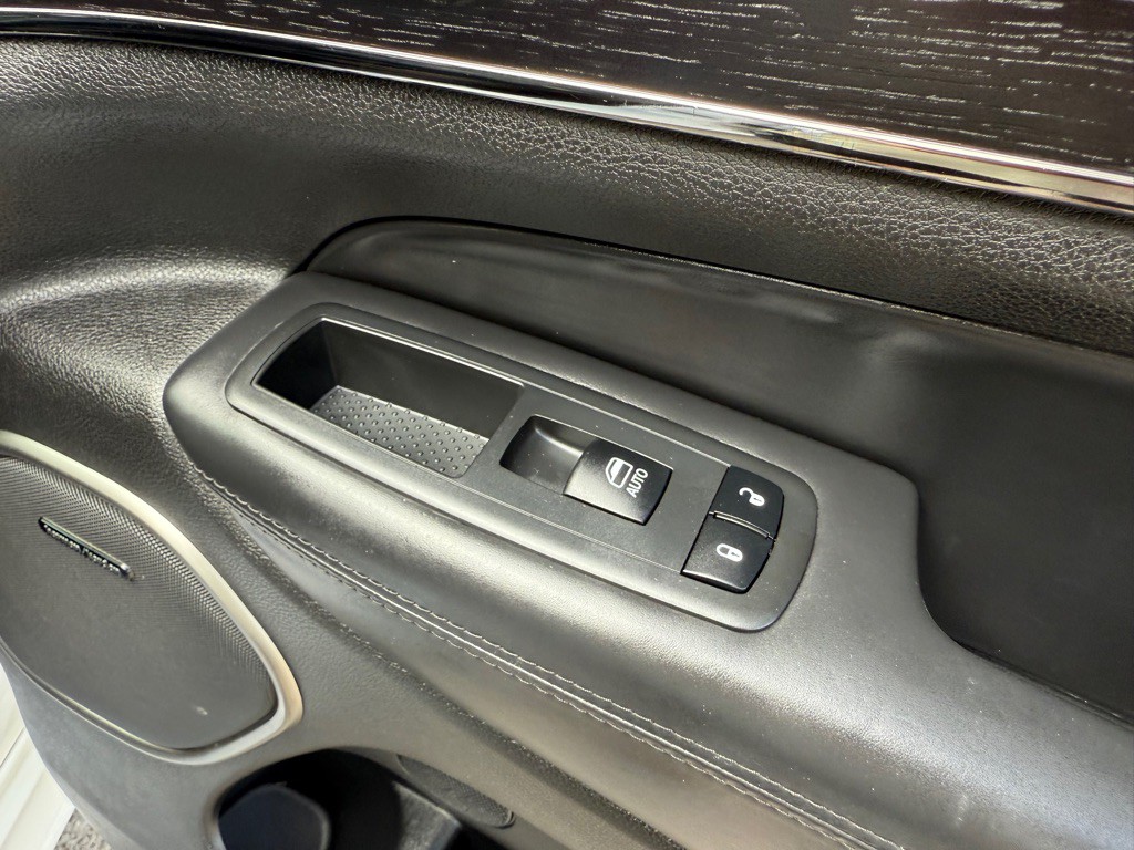 2019 Jeep Grand Cherokee Image 21
