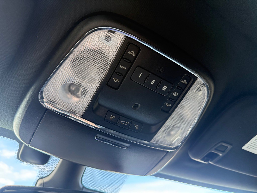 2019 Jeep Grand Cherokee Image 37