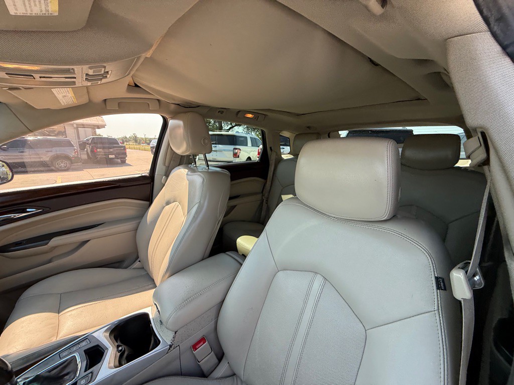 2012 Cadillac SRX Image 16