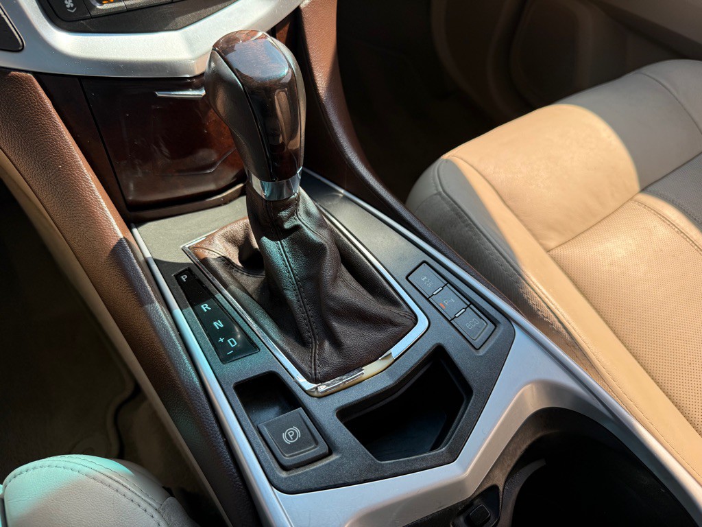2012 Cadillac SRX Image 28