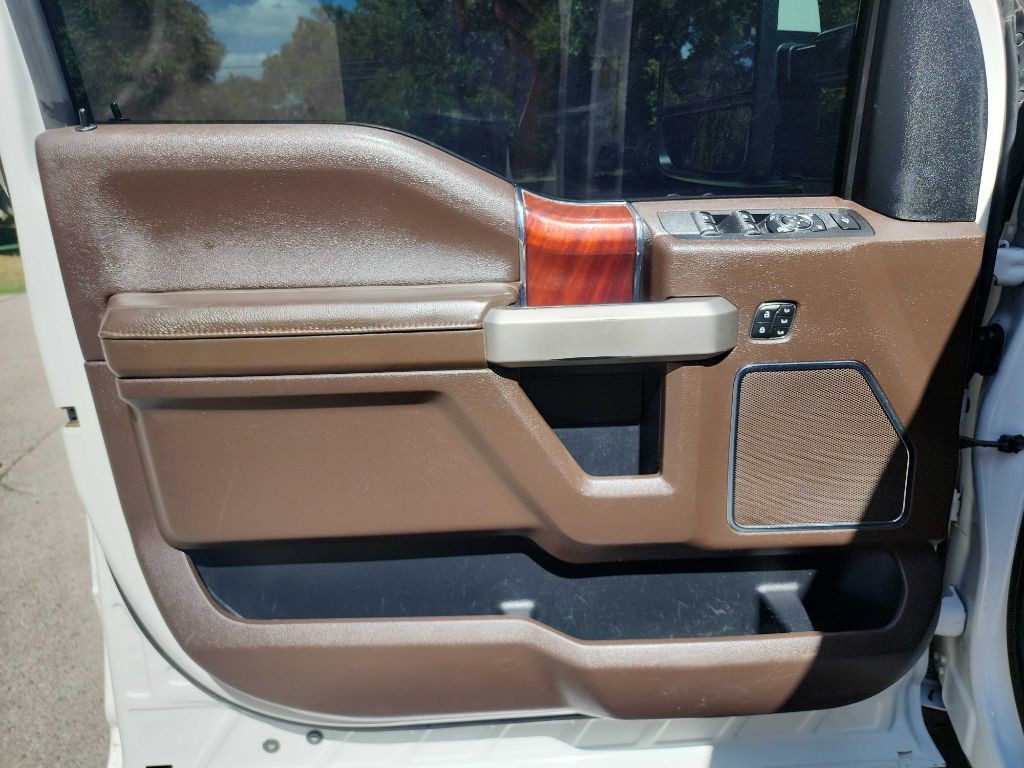 2021 Ford F-250 Image 20
