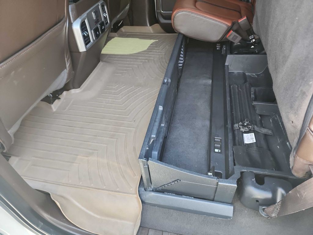 2021 Ford F-250 Image 45