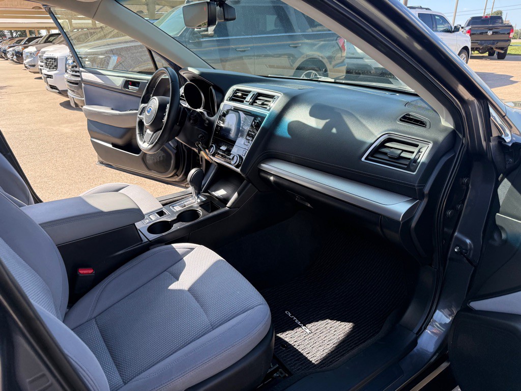 2019 Subaru Outback Image 14