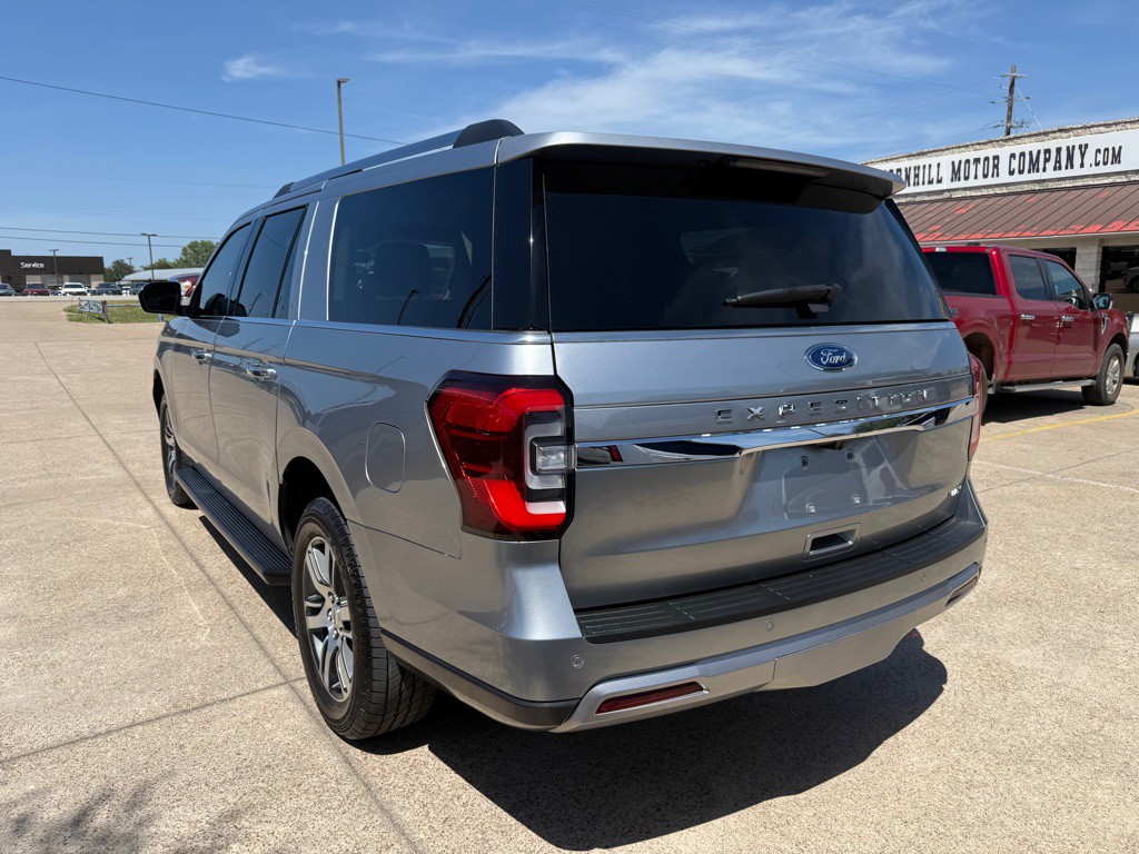 2024 Ford Expedition Image 5