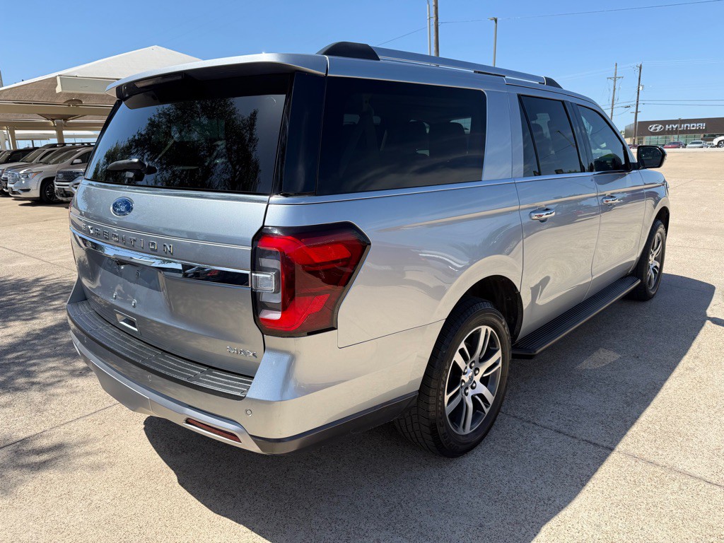 2024 Ford Expedition Image 7