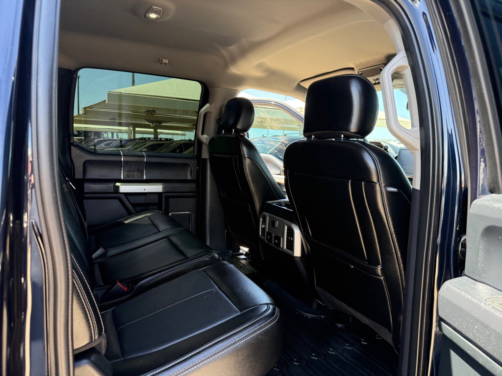 2021 Ford F-250 Image 21