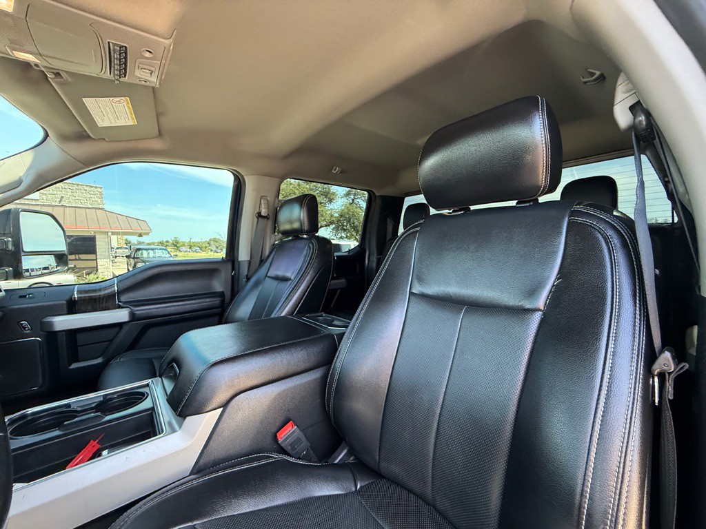 2021 Ford F-250 Image 22