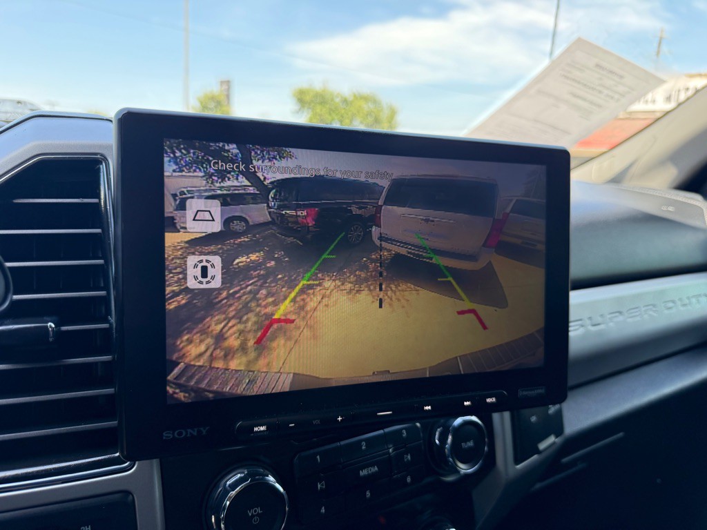 2021 Ford F-250 Image 38