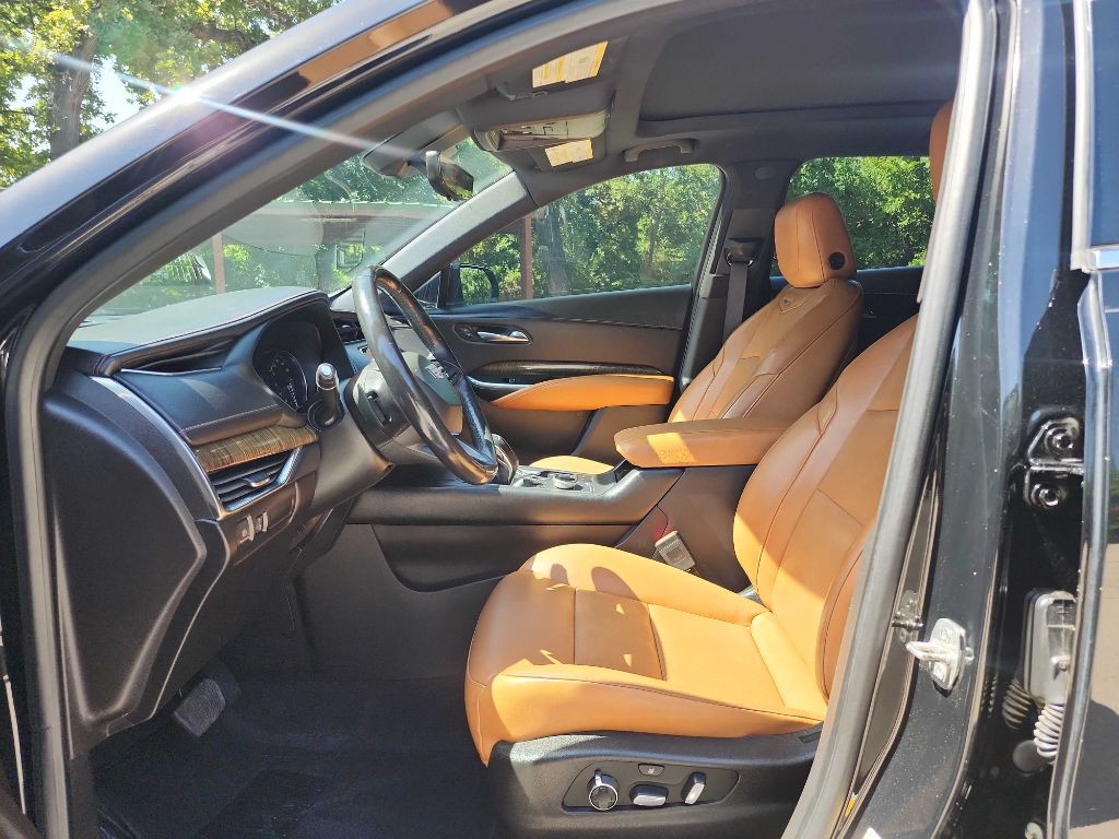2019 Cadillac XT4 Image 16