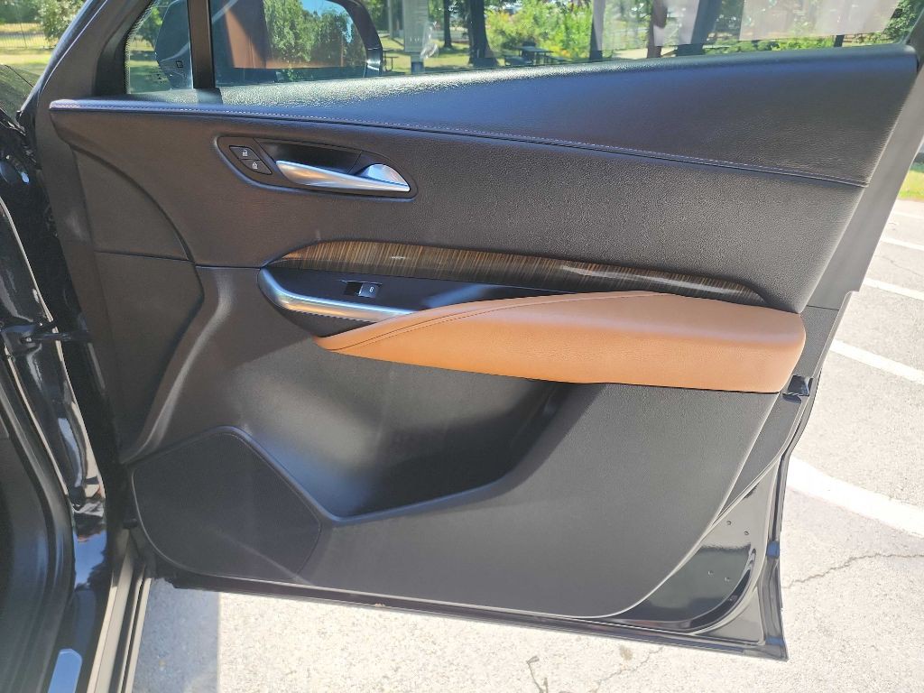 2019 Cadillac XT4 Image 40