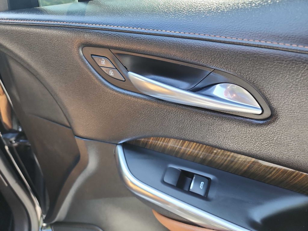 2019 Cadillac XT4 Image 41