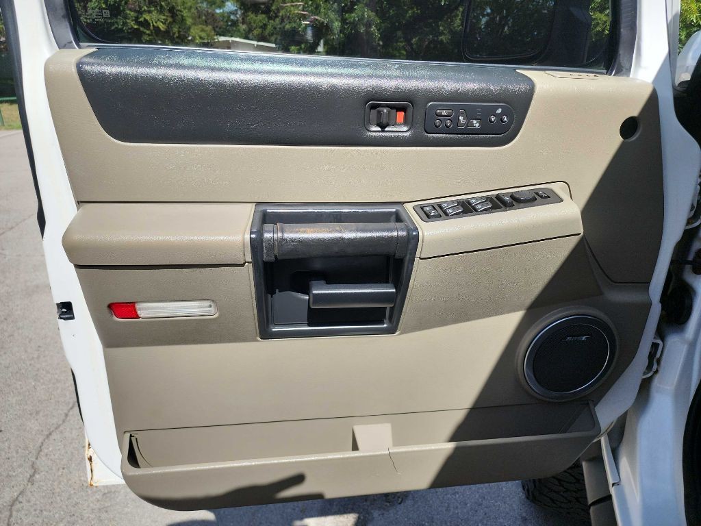 2007 HUMMER H2 Image 15