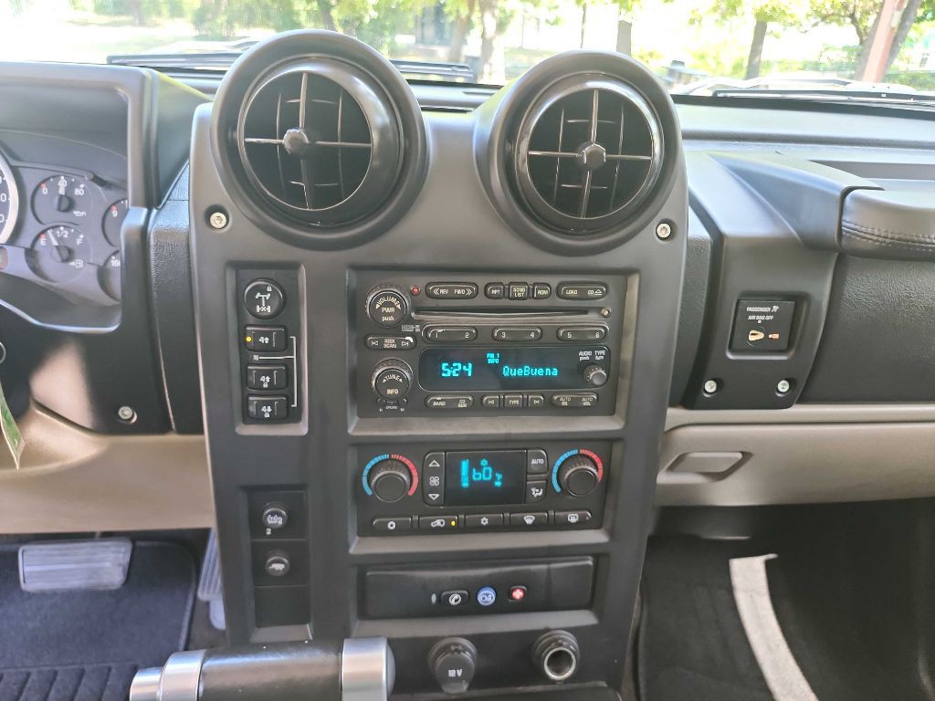 2007 HUMMER H2 Image 26