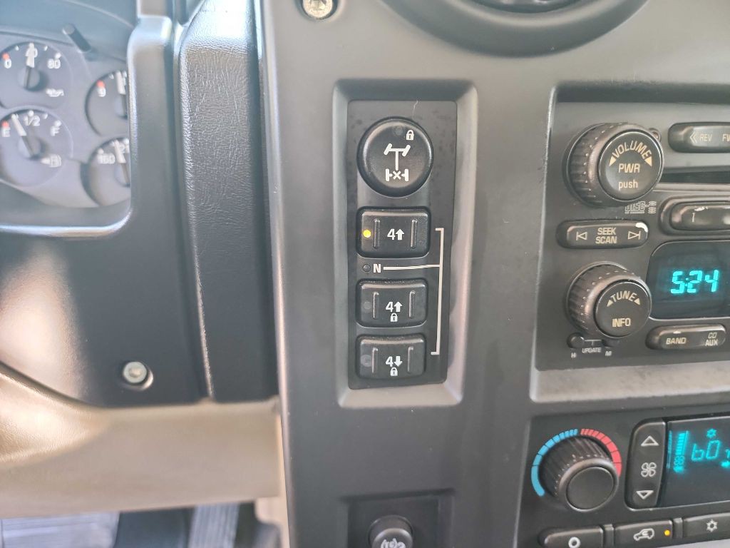 2007 HUMMER H2 Image 27
