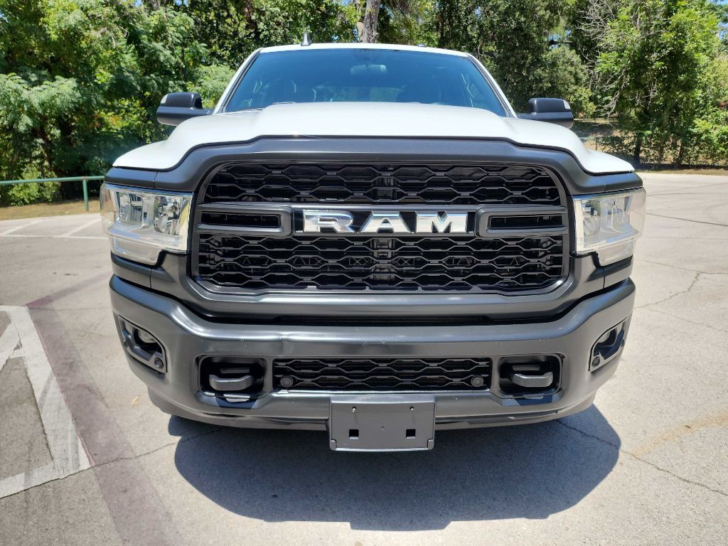 2022 RAM 2500 Image 2