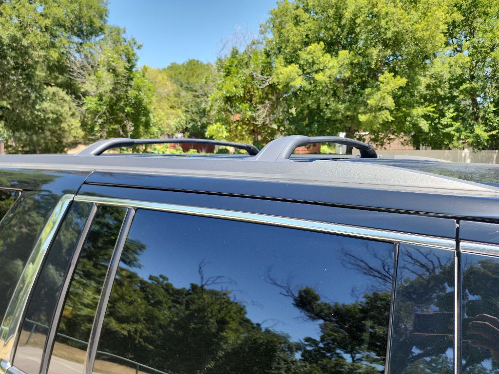 2017 Chevrolet Suburban Image 15