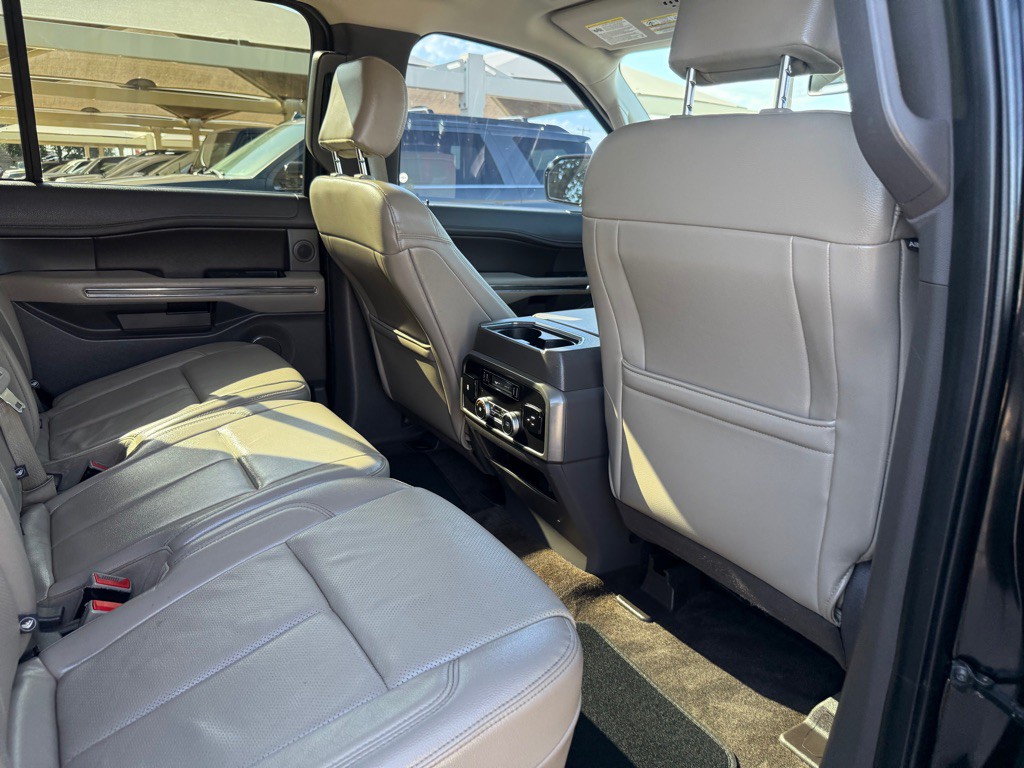 2018 Ford Expedition Image 17