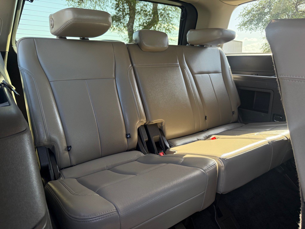 2018 Ford Expedition Image 18