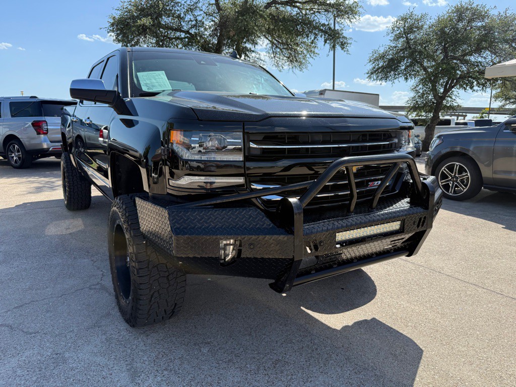 2017 Chevrolet Silverado 1500 Image 1