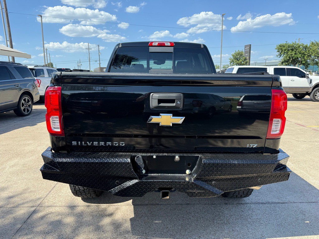 2017 Chevrolet Silverado 1500 Image 6