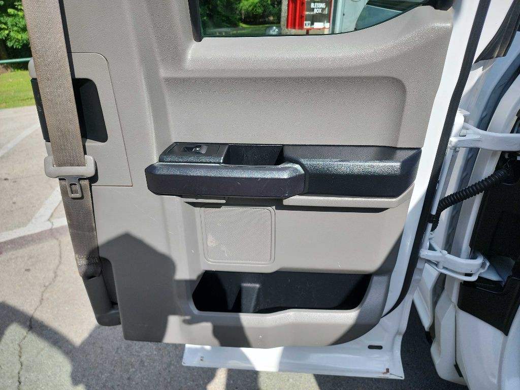 2018 Ford F-150 Image 32