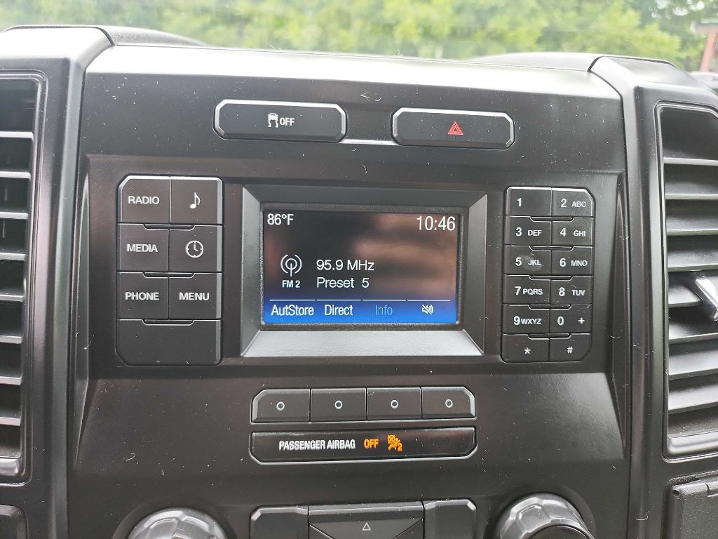 2017 Ford F-150 Image 30