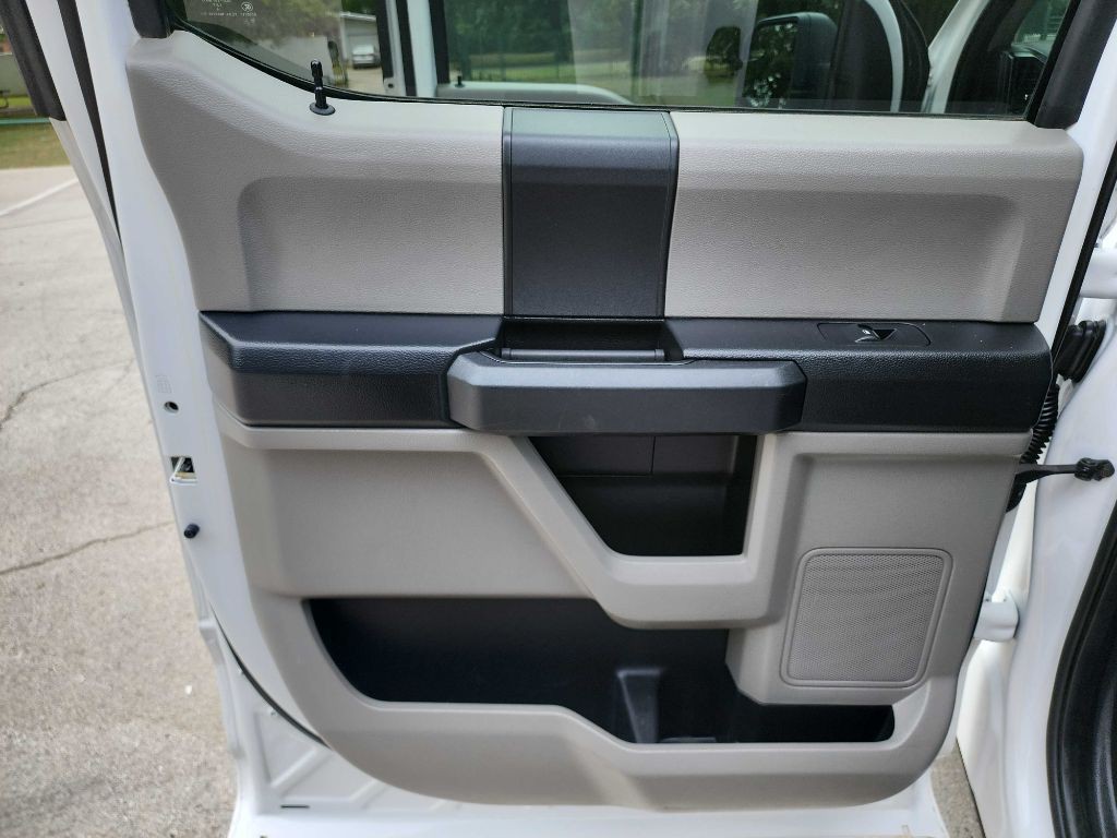 2017 Ford F-150 Image 31