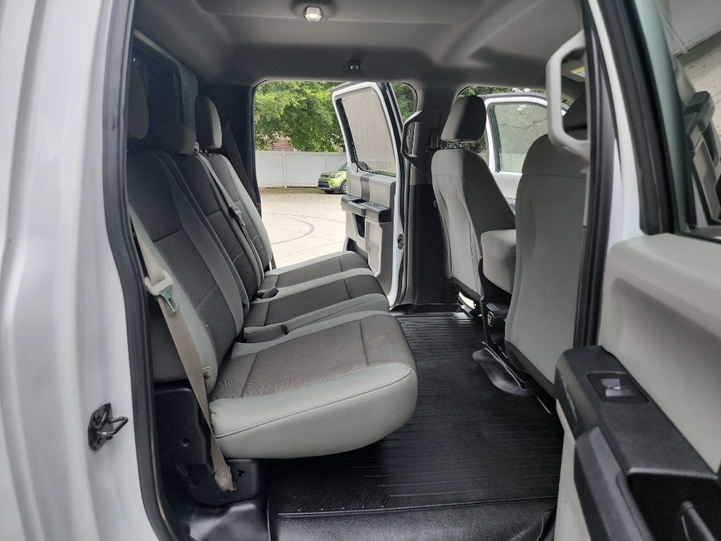 2017 Ford F-150 Image 36
