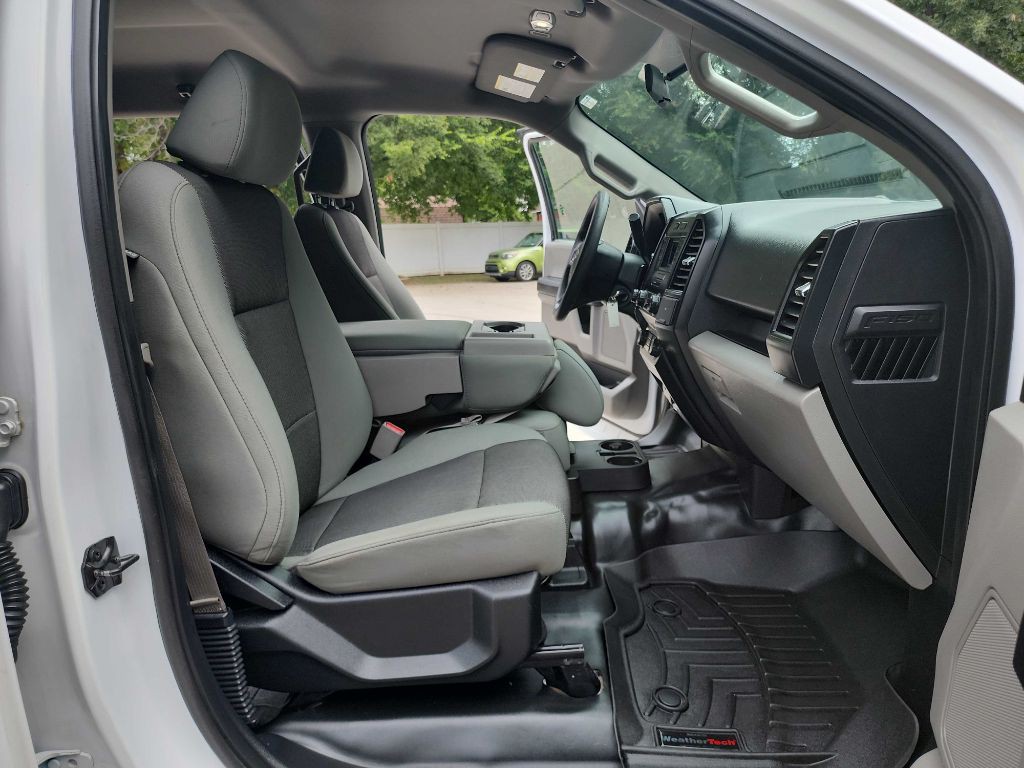 2017 Ford F-150 Image 39