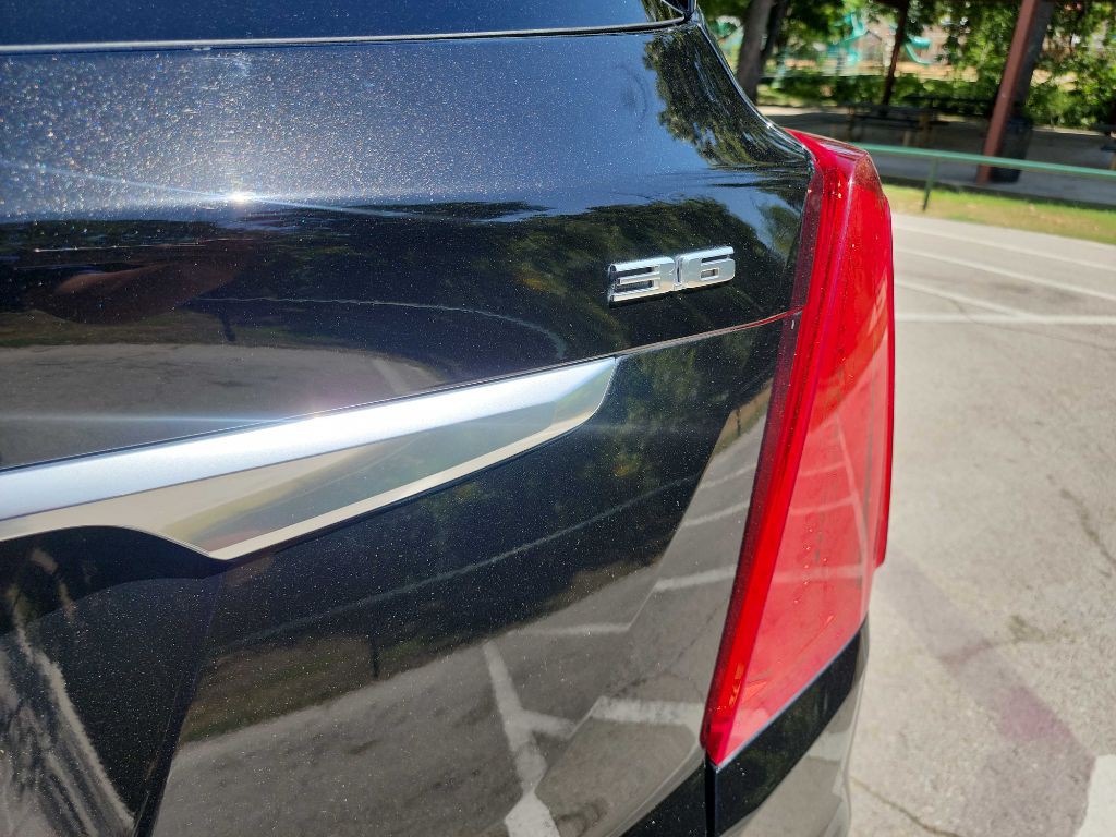 2017 Cadillac XT5 Image 8