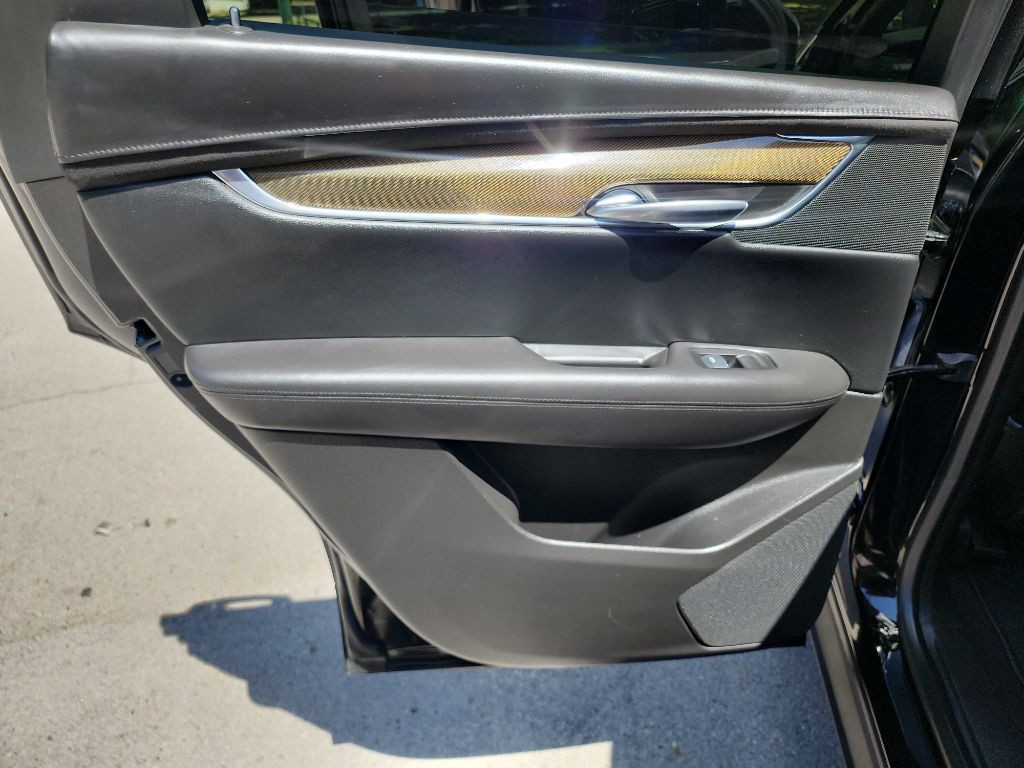 2017 Cadillac XT5 Image 35