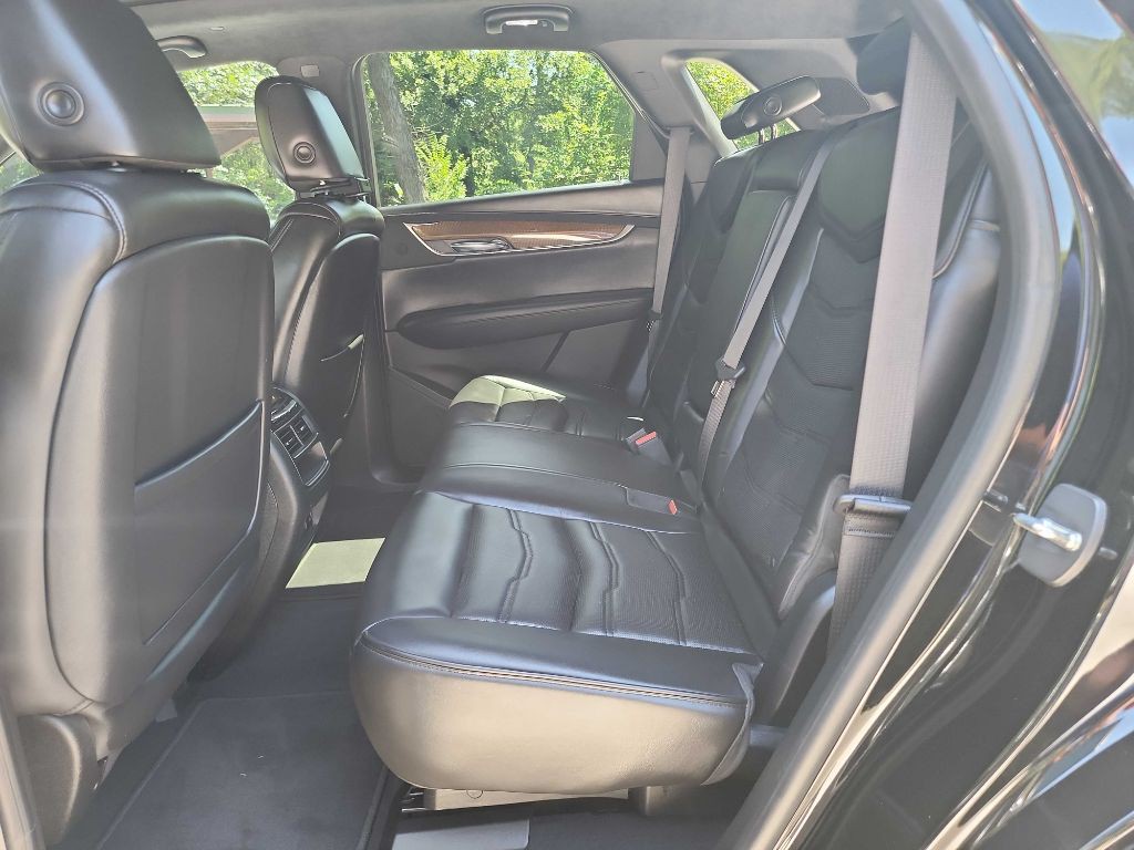 2017 Cadillac XT5 Image 38