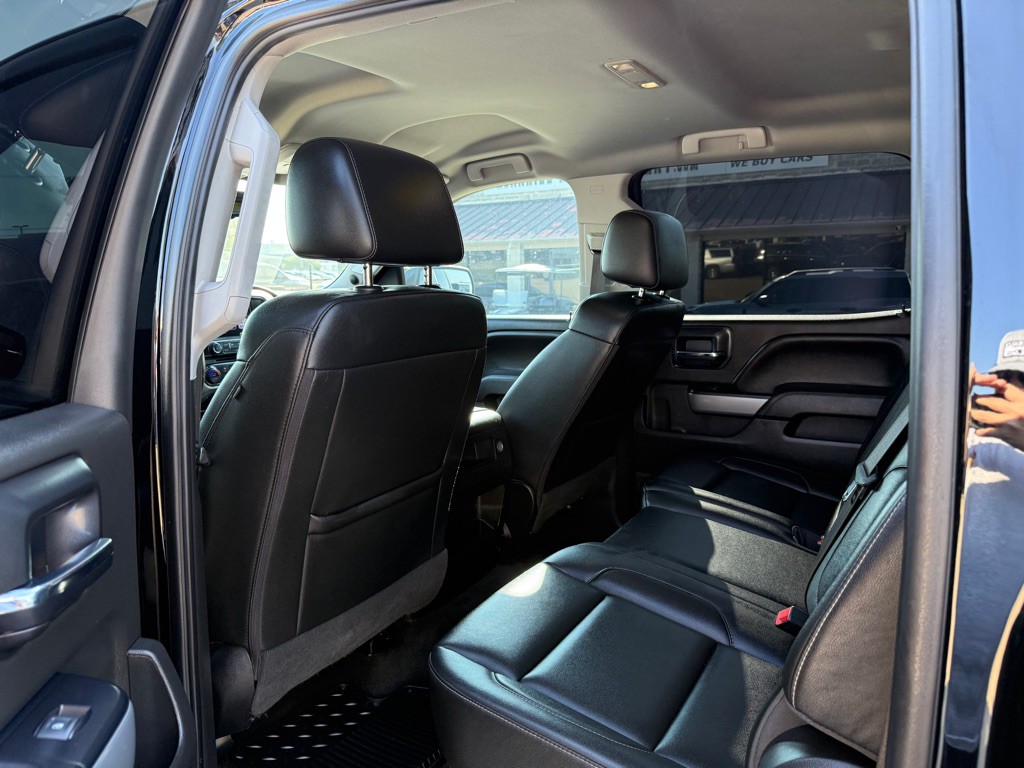 2018 Chevrolet Silverado 1500 Image 18