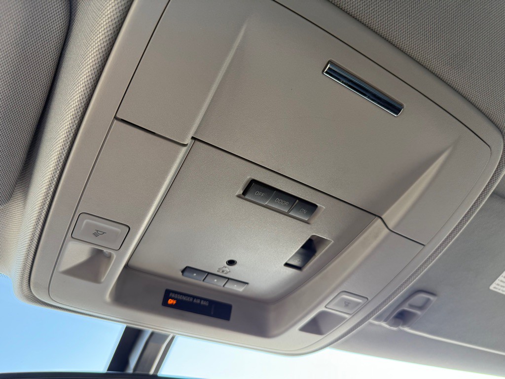 2018 Chevrolet Silverado 1500 Image 36