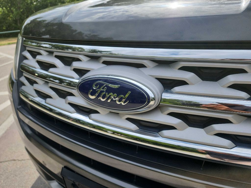 2018 Ford Explorer Image 3