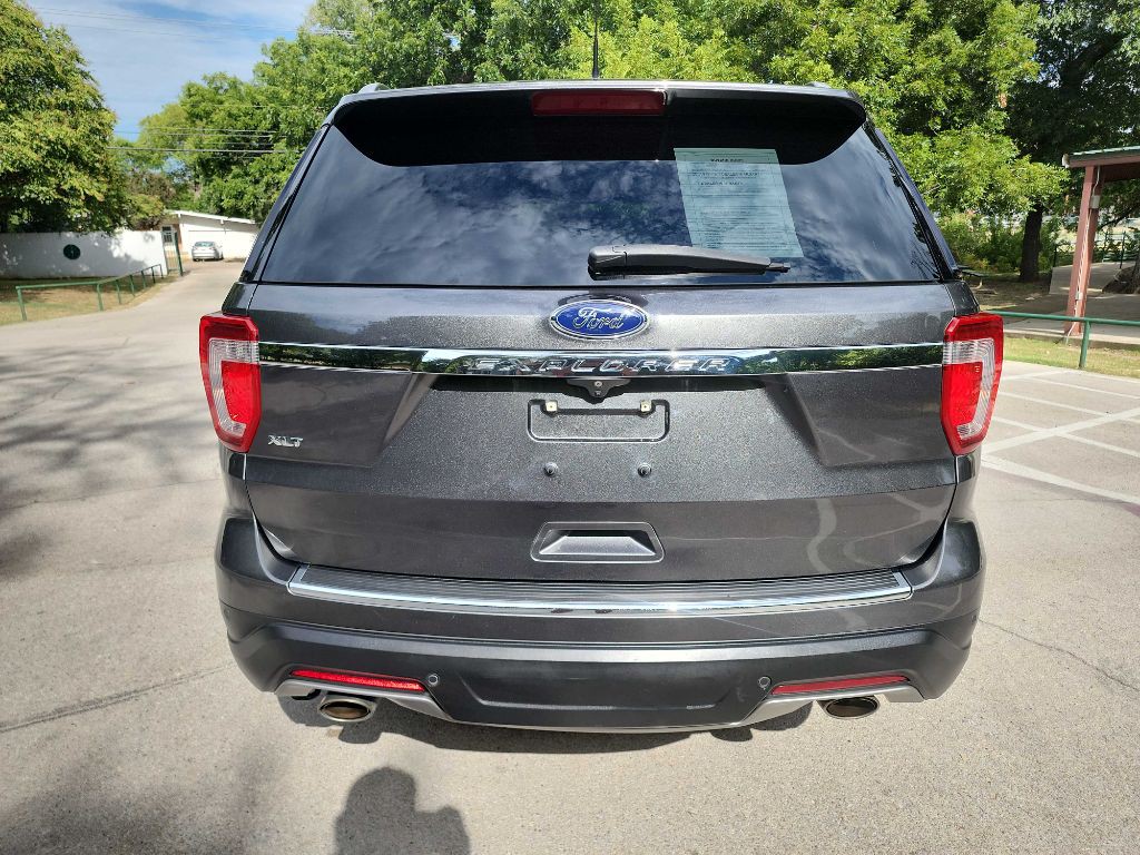 2018 Ford Explorer Image 8