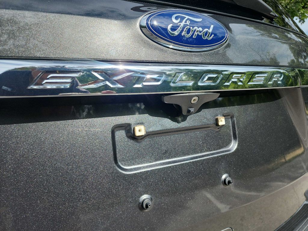2018 Ford Explorer Image 10