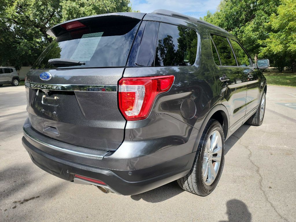 2018 Ford Explorer Image 11