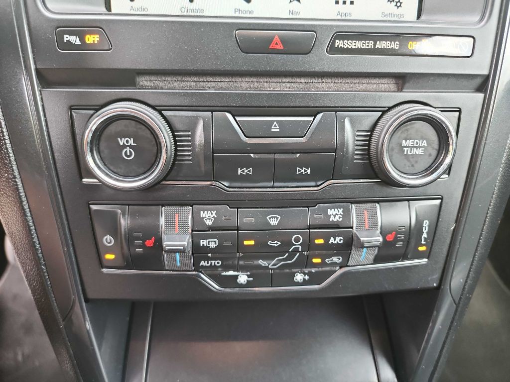 2018 Ford Explorer Image 29