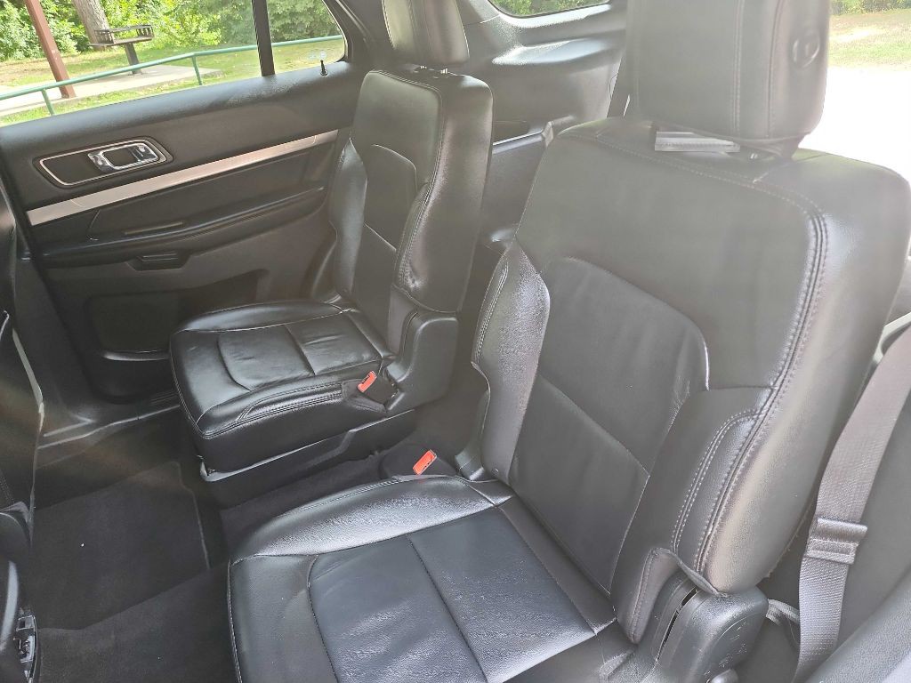 2018 Ford Explorer Image 33