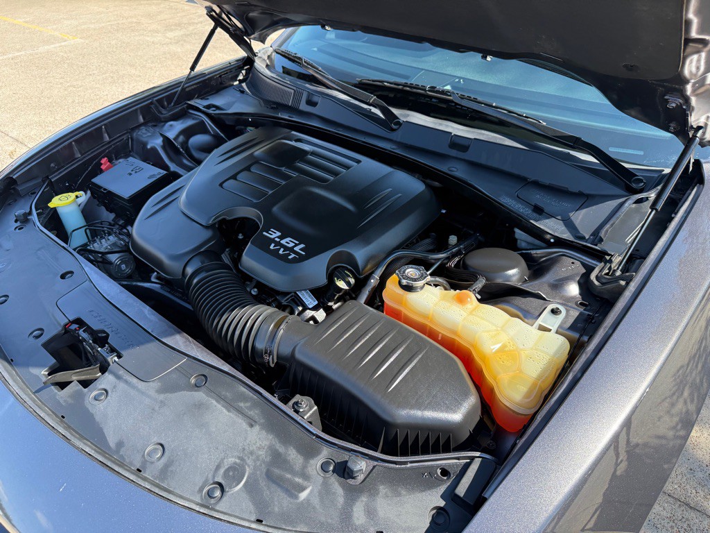 2015 Dodge Charger Image 37