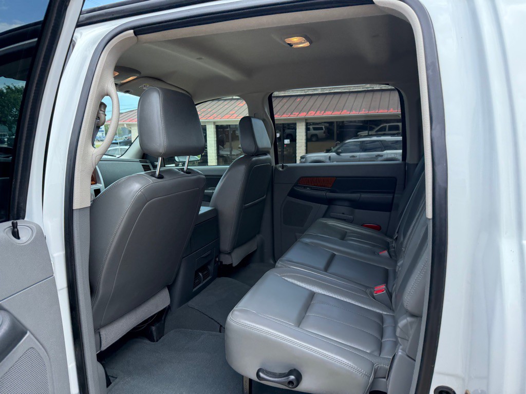 2007 Dodge Ram 3500 Image 22