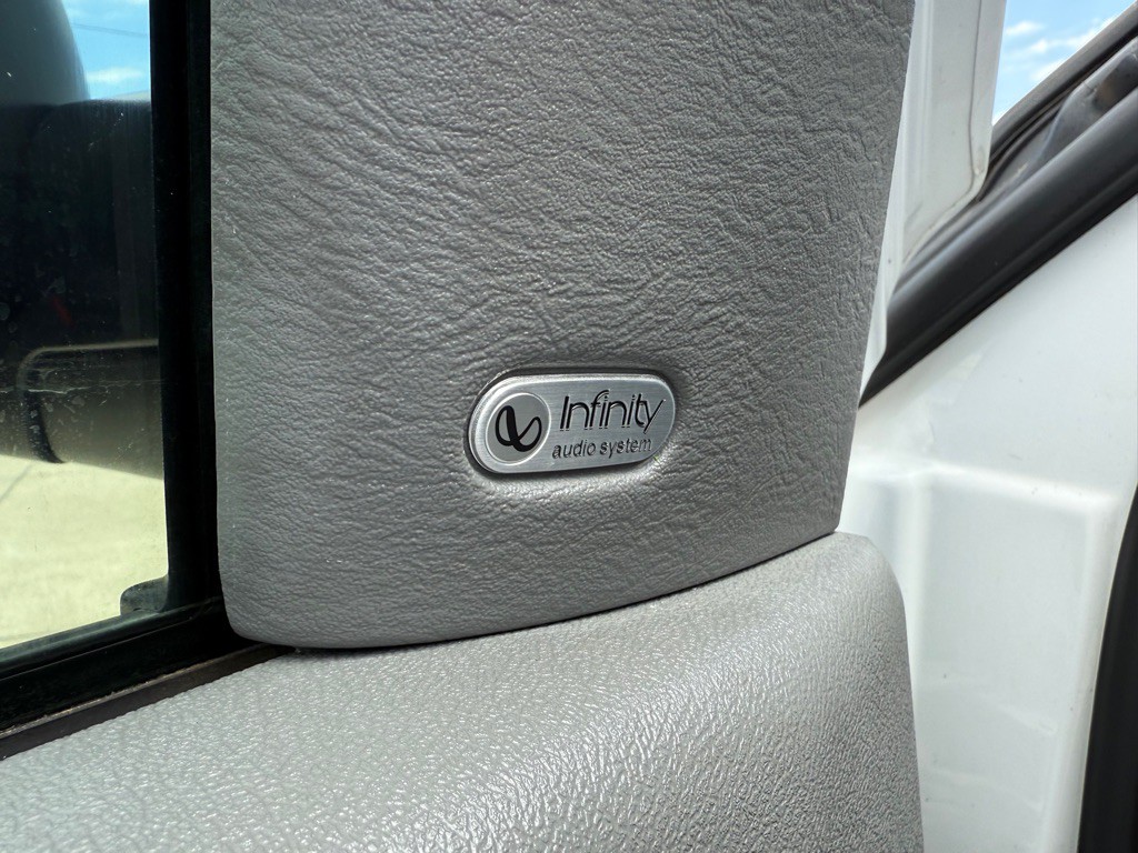 2007 Dodge Ram 3500 Image 28