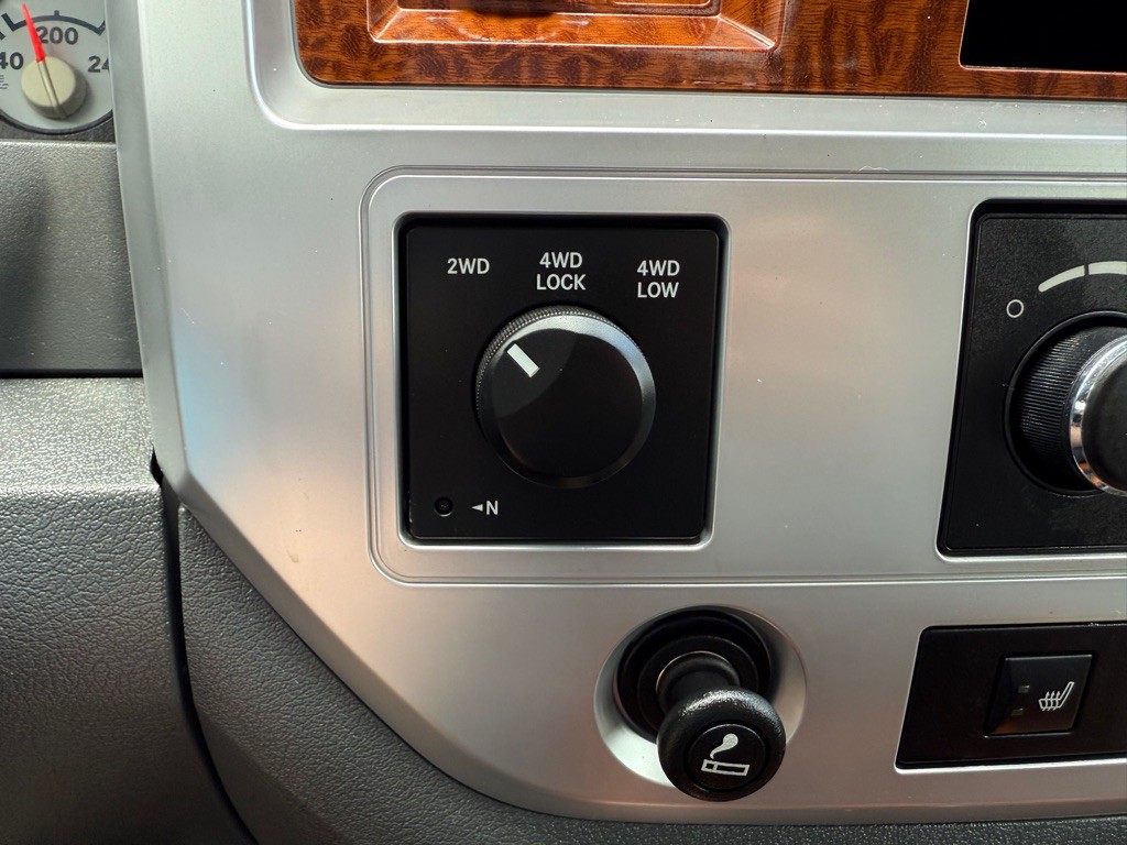2007 Dodge Ram 3500 Image 37